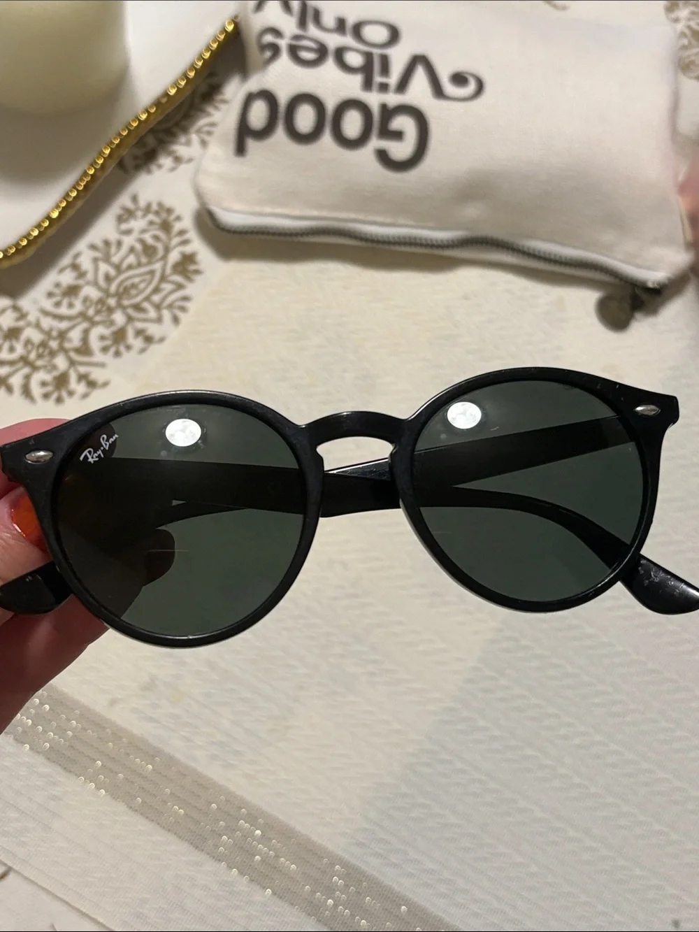 Ray-Ban Black Round Frame Sunglasses with Dark Lenses